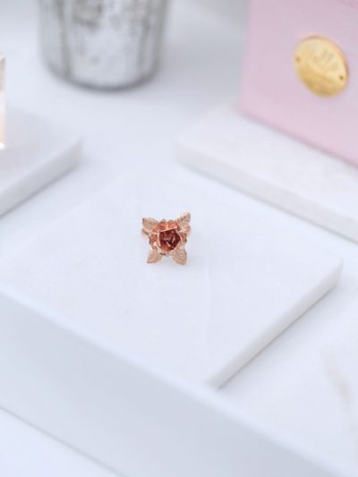 Rose gold flower ring