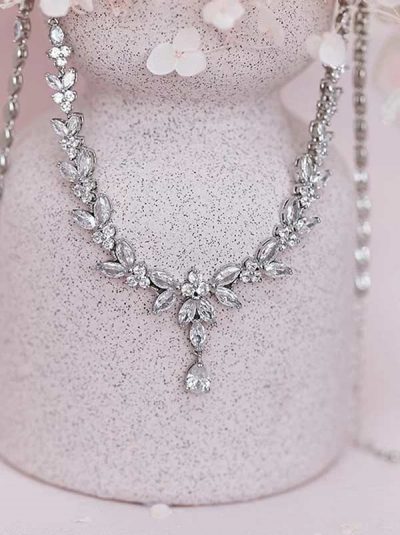 Australian princess bridal necklace style