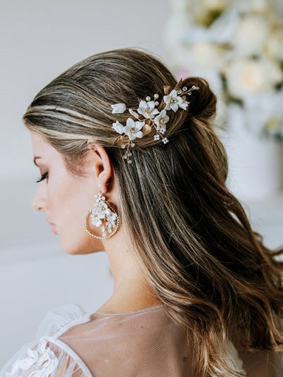 Daisy and Crystal Hair Clips, Gold, Silver, Wedding Hair Accessories (Pack  of 2)