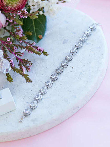 Silver bracelet for brides jewellery set