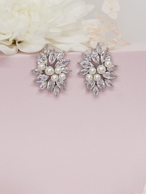 Diamontie Stud Earrings | Wedding Jewellery | Hello Lovers Australia
