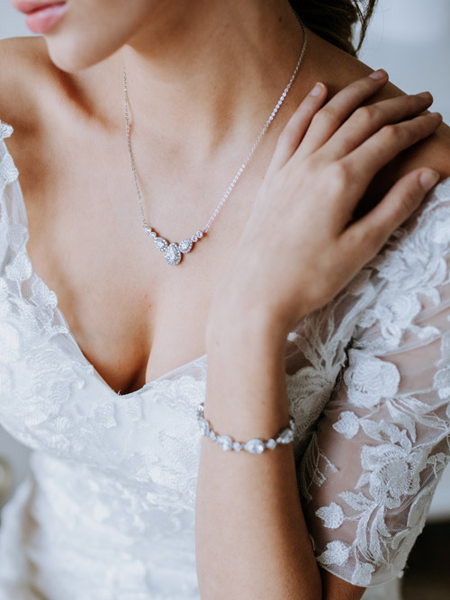 Necklaces for your bridesmaids