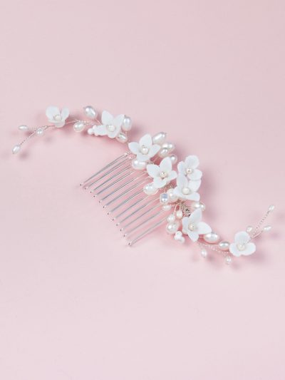 lovely hair comb with flowers and pearls designed in Melbourne by Hello Lovers
